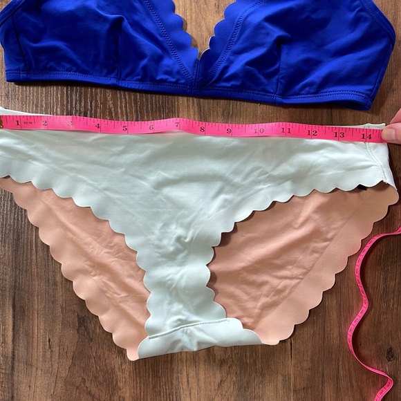 J Crew swim. Scalloped bikini. - Picture 3 of 7